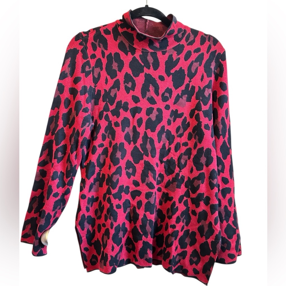 Leopard Print Fushia Long Sleeve Top. NWOT
